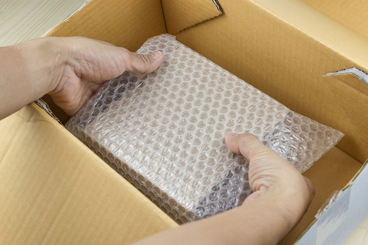 Are You Sure You're Using The Right Side Of A Bubble Wrap? - Stanley  Packaging